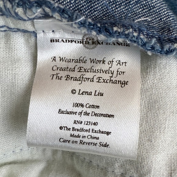 The Bradford Exchange Blue Denim Jacket Floral Butterfly Embroidered Size Medium - Picture 9 of 12